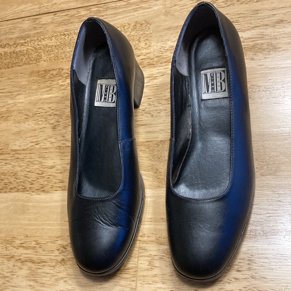 Vintage Mixed Blues black leather chunky heels - Picture 2 of 7